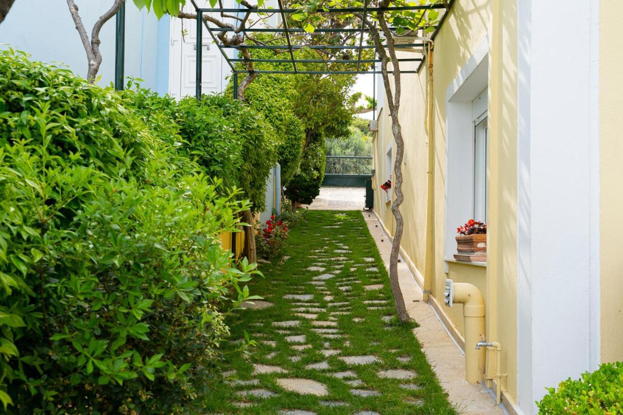 Sea Path Apartment PalaiónTsiflíkion 外观 照片